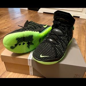 Nike Lebron 18 Dunkman - NIB